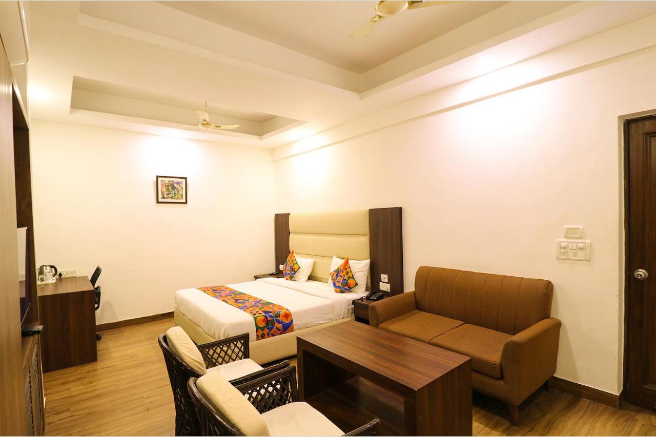 FabHotel Bel Morris Neu-Delhi Exterior foto